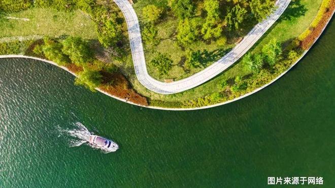 招商中旅揽阅发布:两大央企联袂打造j9九游会登录【新盘】中旅揽阅售楼处(图2) 招商中旅揽阅发布:两大央企联袂打造j9九游会登录【新盘】中旅揽阅售楼处(图2)