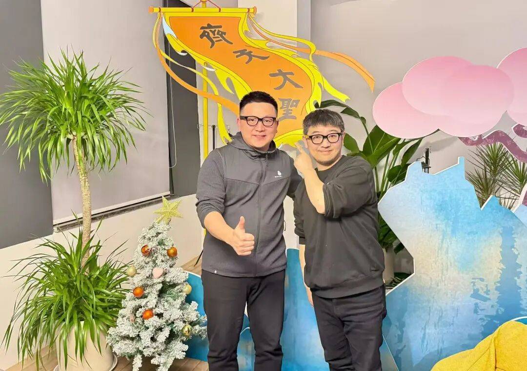 I时代的终极终端是眼镜手机将成算力配件j9九游会入口对话Rokid祝铭明：A(图4)