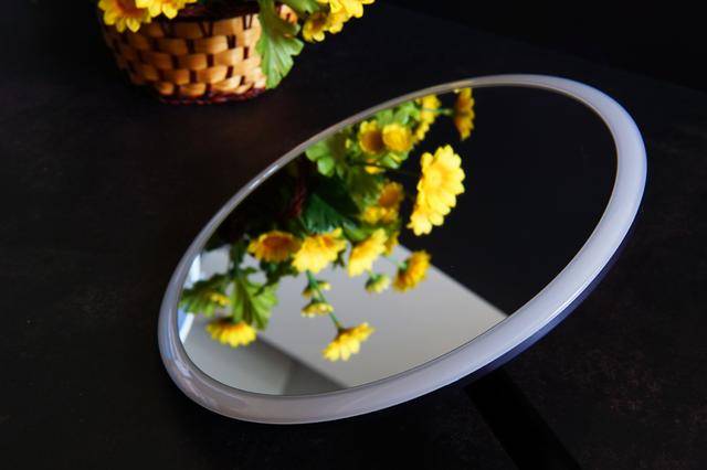 即所得：斐色耐JIUJIU化妆镜体验j9九游会真人第一品牌日光还原所见